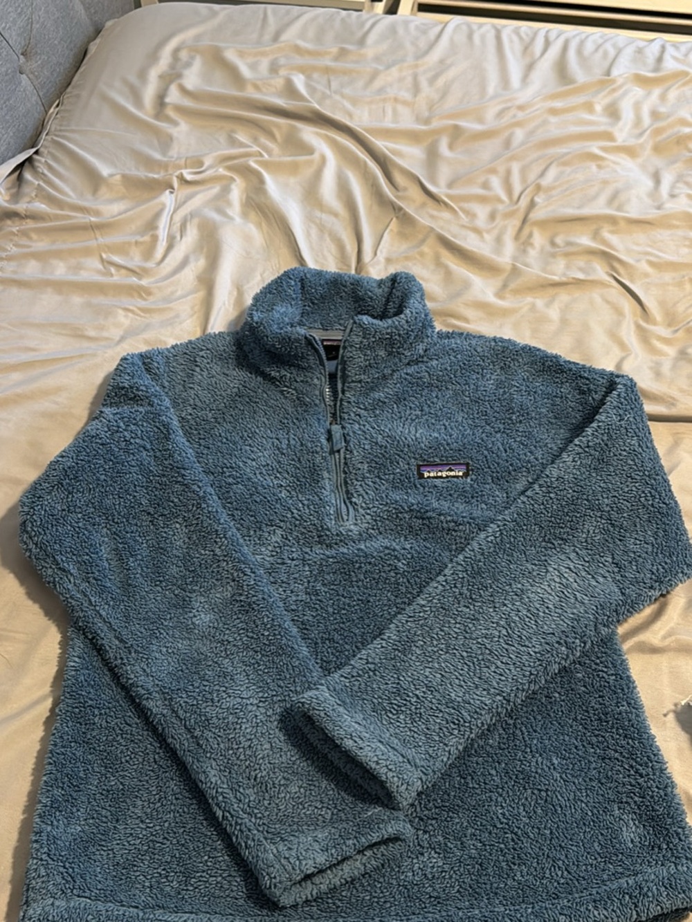 Patagonia Women's Teal Sherpa Quarter-Zip Pullover